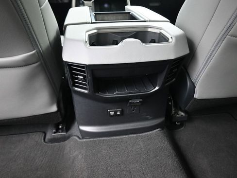 Used 2025 Toyota Tundra Limited image 14