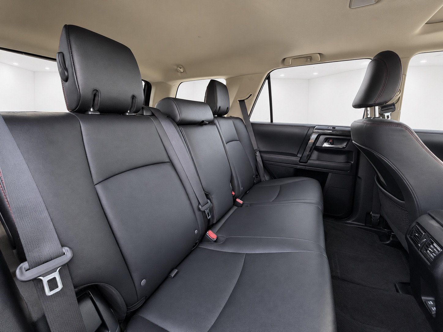 Used 2020 Toyota 4Runner TRD Off-Road Premium w/ Moonroof Package AWD/4WD image 37