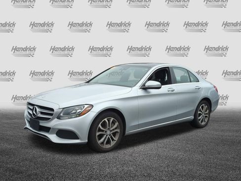 Used 2017 Mercedes-Benz C 300 4MATIC Sedan image 5