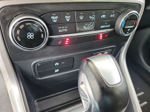 Used 2019 Ford EcoSport SE w/ SE Convenience Package AWD/4WD image 22