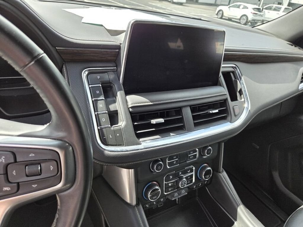 Used 2023 Chevrolet Tahoe Premier RWD image 7