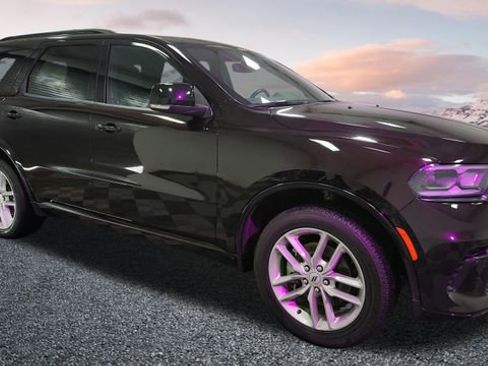 Used 2025 Dodge Durango GT AWD/4WD image 1