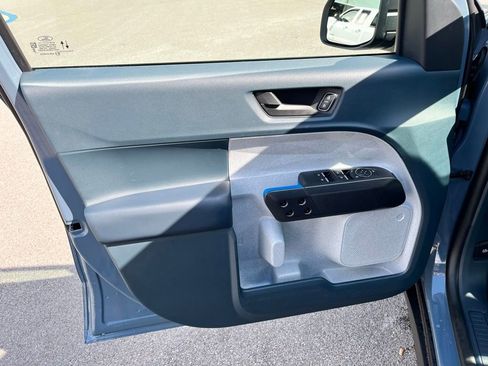 New 2026 Ford Maverick XLT FWD image 10