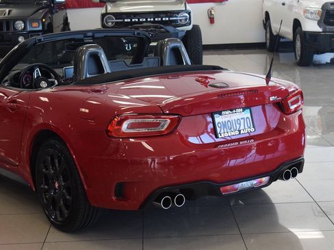 Used 2020 FIAT 124 Spider Abarth w/ Convenience Group RWD image 26