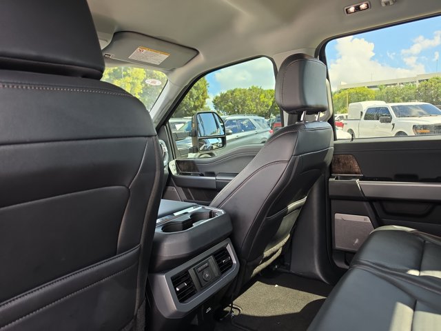 Certified 2025 Ford F450 Lariat AWD/4WD image 15