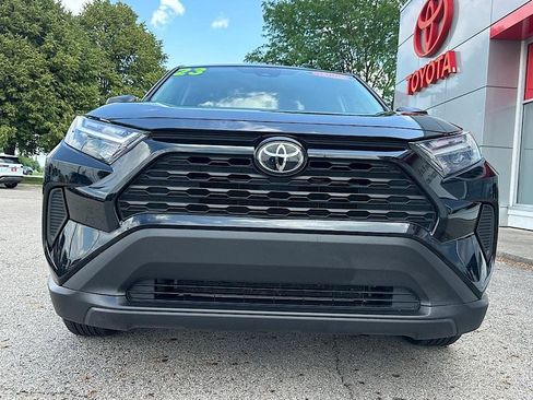 Certified 2023 Toyota RAV4 LE AWD/4WD image 11