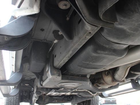 Used 2018 RAM 2500 Tradesman w/ Chrome Appearance Group image 46