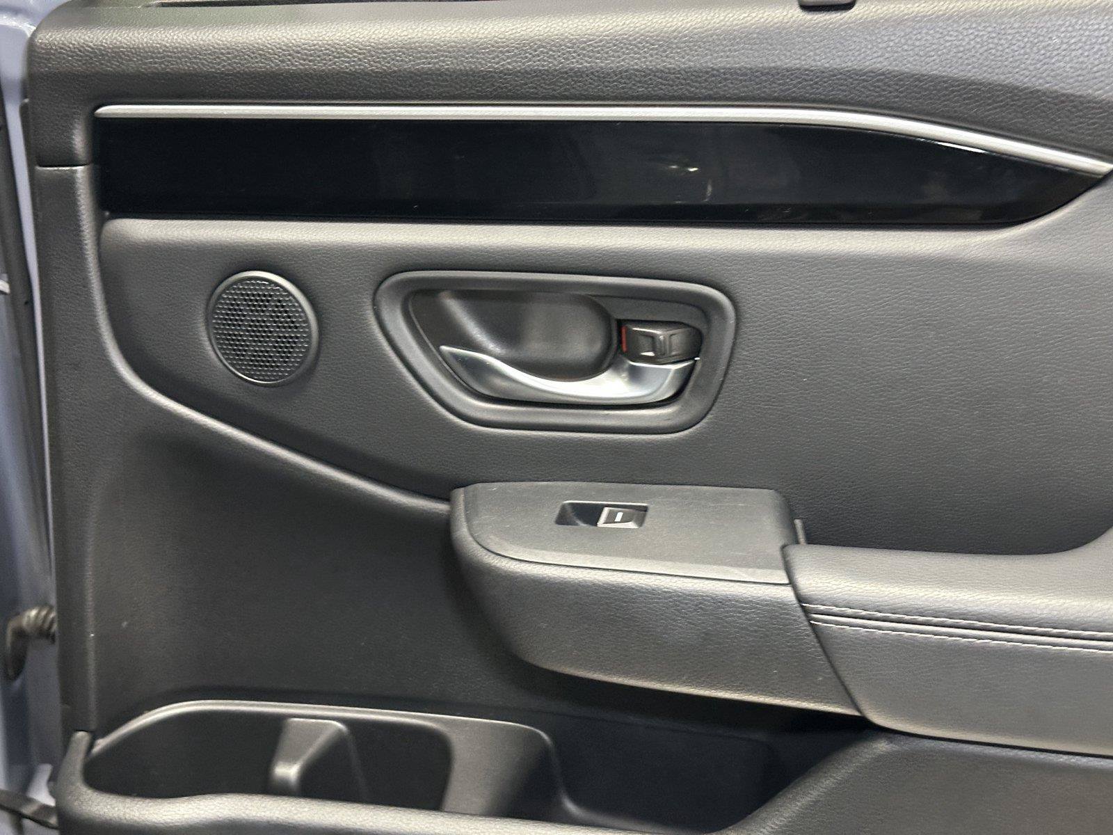 Certified 2024 Honda Pilot Touring image 35