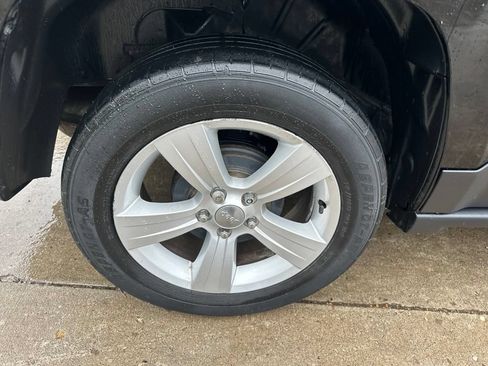 Used 2014 Jeep Patriot Latitude FWD image 30