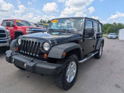 Used 2009 Jeep Wrangler Unlimited X AWD/4WD image 3