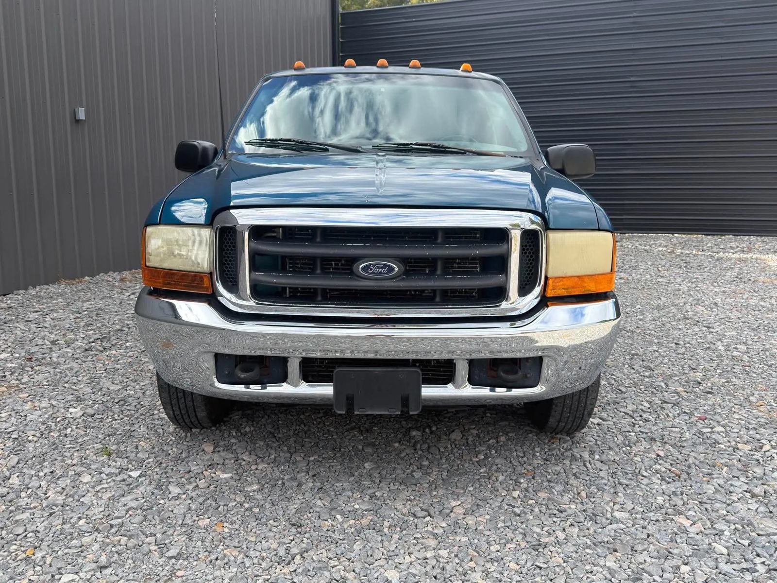 Used 2000 Ford F250 2WD SuperCab Super Duty image 2