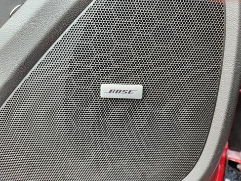 Used 2022 Chevrolet Traverse Premier w/ Redline Edition image 24