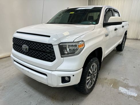 Used 2019 Toyota Tundra Platinum AWD/4WD image 10
