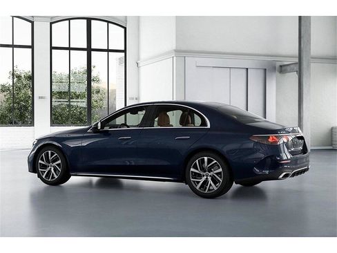 New 2026 Mercedes-Benz E 450 4MATIC Sedan image 31