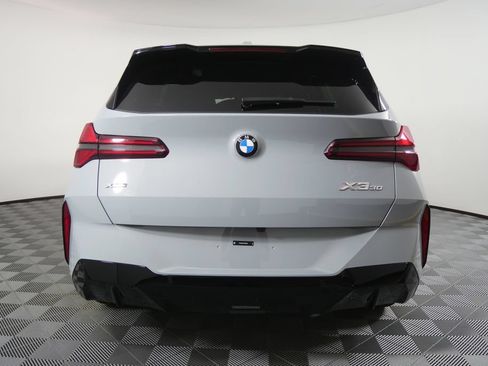 Used 2026 BMW X3 xDrive30i w/ Premium Package AWD/4WD image 4