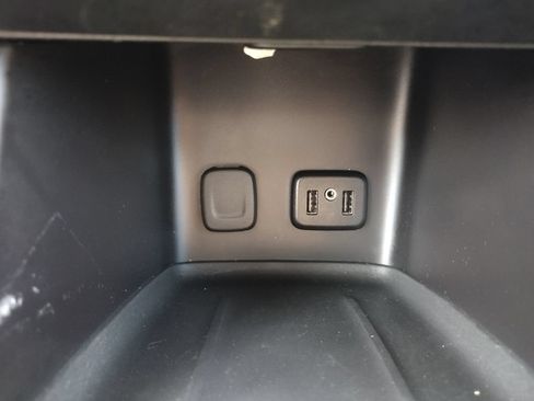 Used 2019 GMC Acadia Denali FWD image 30