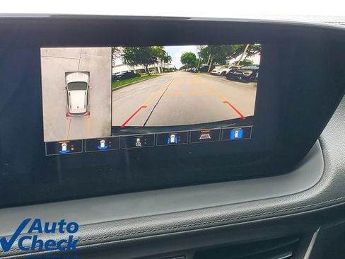 Used 2024 Buick Encore GX Sport Touring w/ Advanced Technology Package FWD image 25