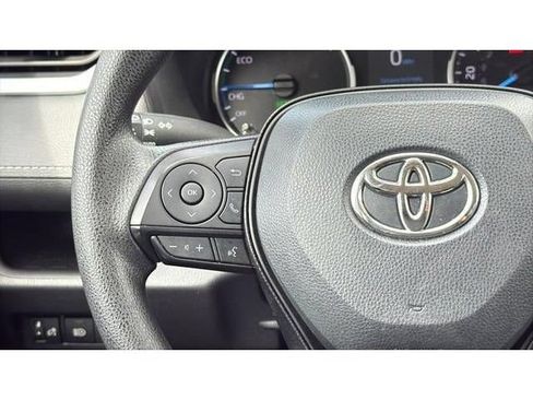 Certified 2022 Toyota RAV4 XLE AWD/4WD image 21