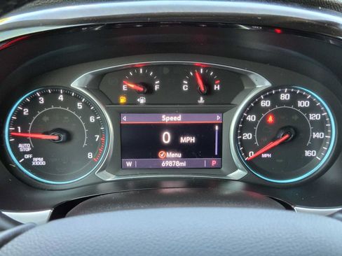 Certified 2021 Chevrolet Traverse LT w/ LT Premium Package FWD image 16