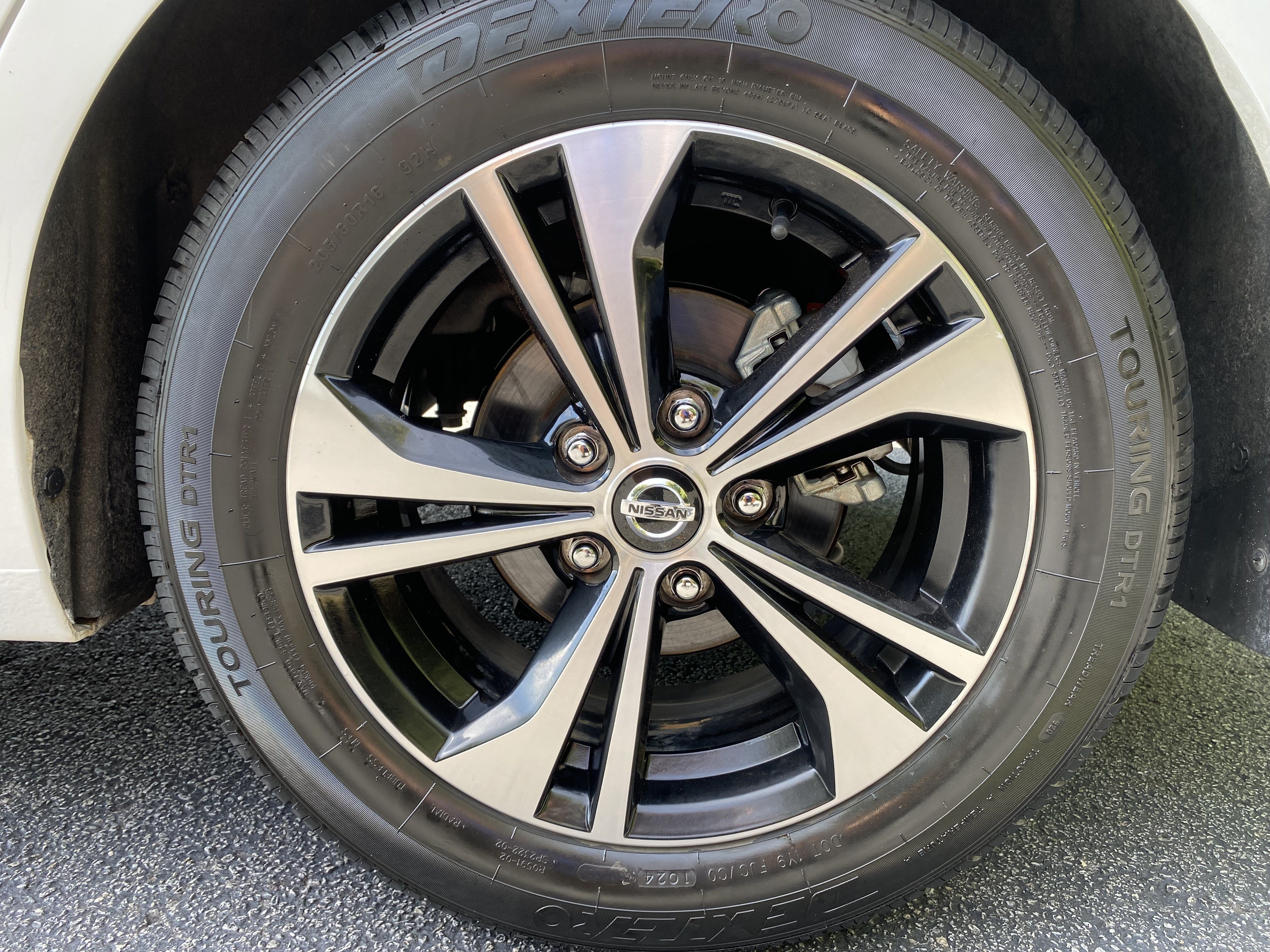Used 2022 Nissan Sentra SV w/ Trunk Package FWD image 38