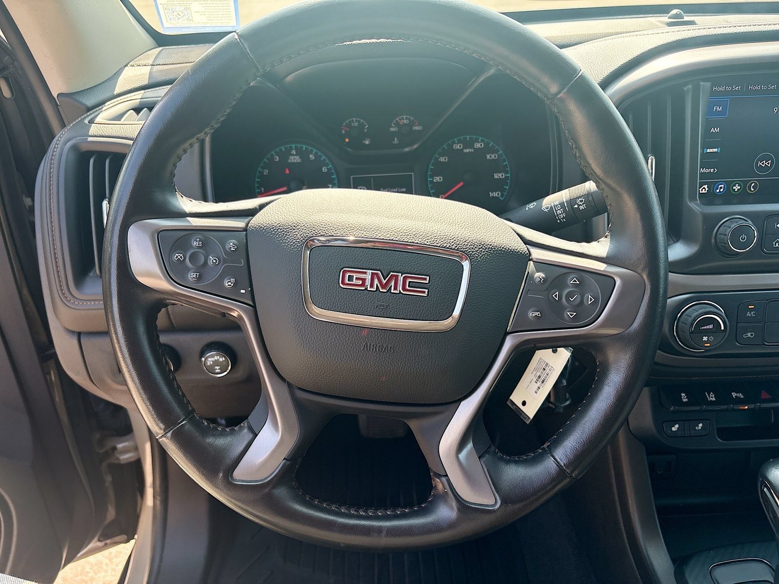 Used 2022 GMC Canyon AT4 w/ Driver Alert Package AWD/4WD image 10