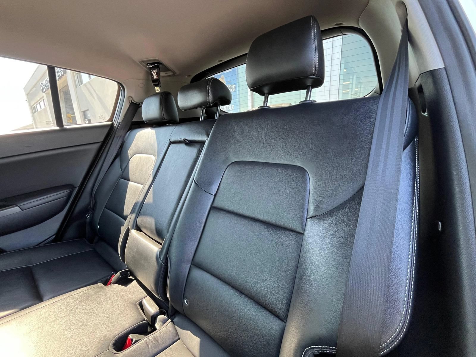 Used 2017 Kia Sportage EX AWD/4WD image 33