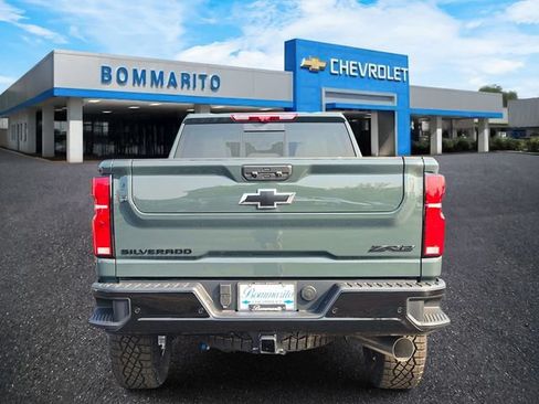 New 2026 Chevrolet Silverado 2500 ZR2 w/ LPO, Dark Essentials Package AWD/4WD image 4