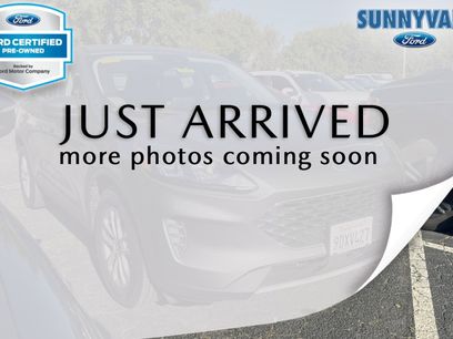 Used 2022 Ford Escape SE