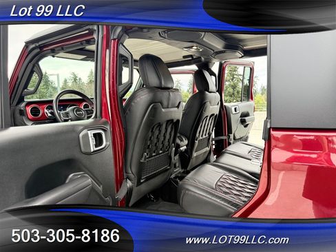 Used 2021 Jeep Gladiator Rubicon w/ Trailer Tow Package AWD/4WD image 39