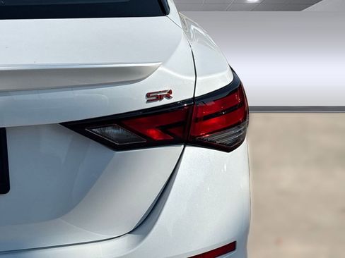 New 2025 Nissan Sentra SR image 13
