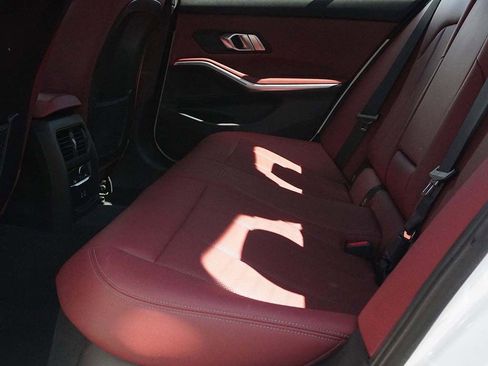 Used 2022 BMW 330i xDrive Sedan w/ Premium Package 2 image 28