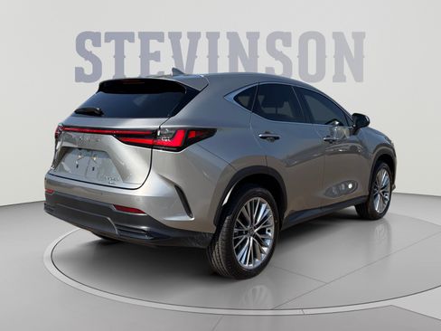 Used 2025 Lexus NX 350 AWD w/ Accessory Package (2T) image 5