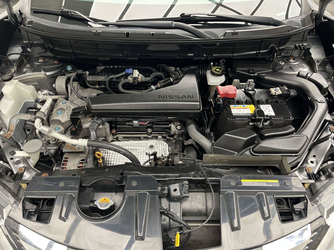 Used 2020 Nissan Rogue SV AWD/4WD image 24