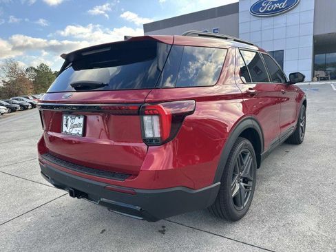 New 2026 Ford Explorer ST-Line w/ ST-Line Street Pack image 7