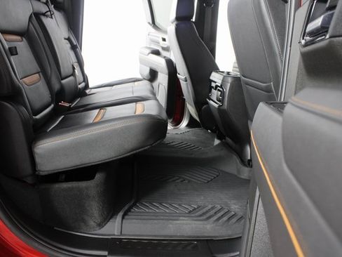 Used 2025 GMC Sierra 1500 AT4 w/ AT4 Premium Package image 25