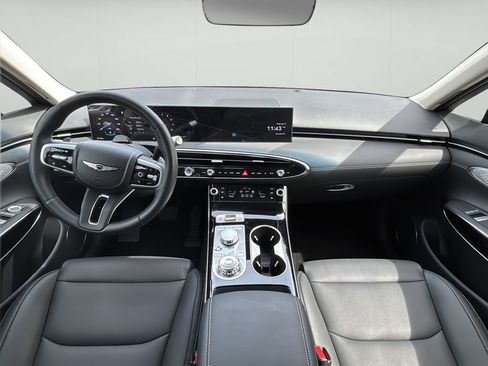 Certified 2026 Genesis GV70 2.5T AWD/4WD image 20