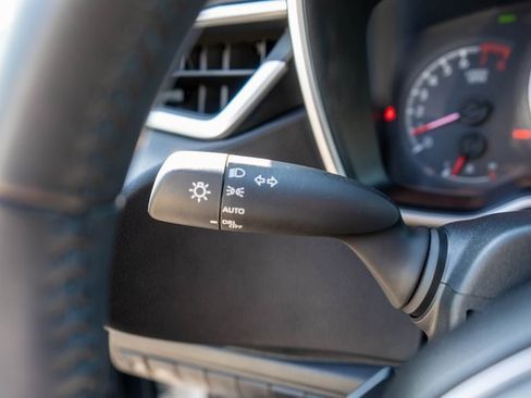 Used 2022 Toyota Corolla SE w/ SE Preferred Package image 23