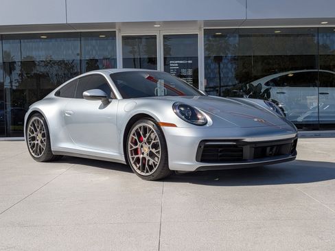 Used 2020 Porsche 911 Carrera S image 7