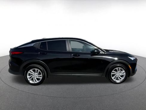 Used 2025 Buick Envista Preferred image 16