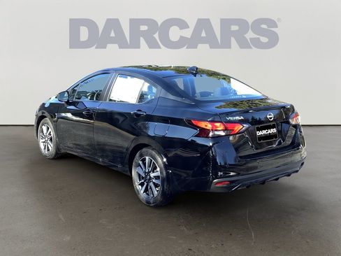 Used 2025 Nissan Versa SV w/ Trunk Package image 5