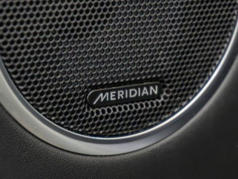 Used 2021 Land Rover Range Rover Autobiography Fifty Edition image 30