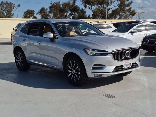 Used 2021 Volvo XC60 T5 Inscription w/ Advanced Package AWD/4WD image 3