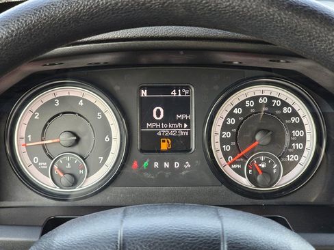 Used 2022 RAM 1500 Tradesman w/ Chrome Appearance Package image 25