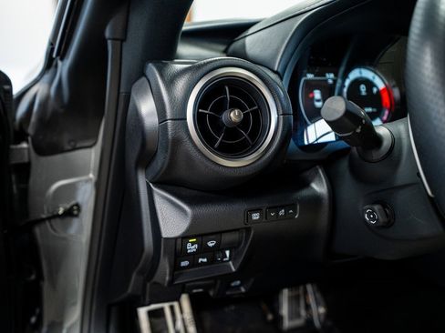 Used 2023 Lexus RC 350 F Sport image 36