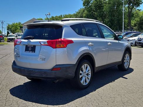 Used 2014 Toyota RAV4 Limited w/ Technology Package AWD/4WD image 5