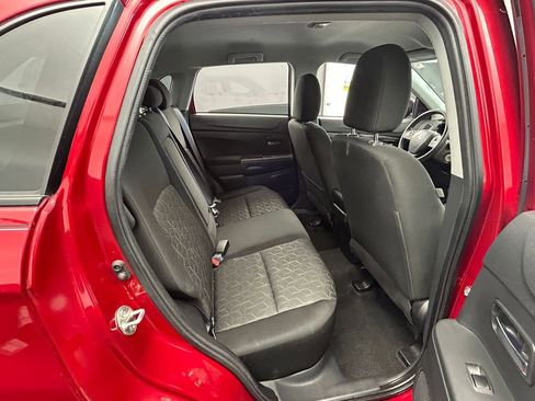 Used 2021 Mitsubishi Outlander Sport ES image 30