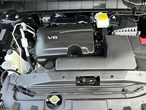 Used 2023 Nissan Pathfinder SL FWD image 35