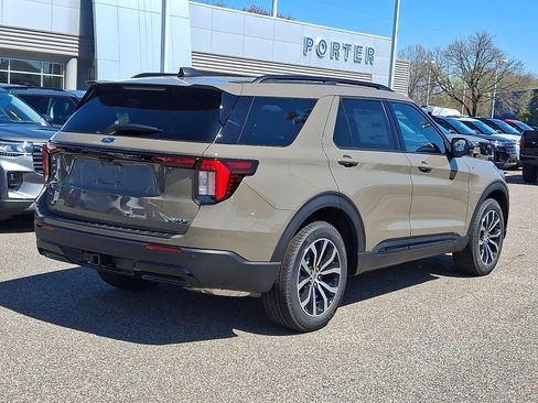 New 2026 Ford Explorer ST-Line AWD/4WD image 6