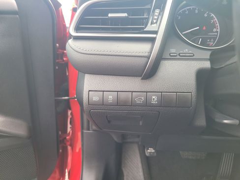 Used 2024 Toyota Camry SE FWD image 17