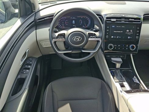 Certified 2023 Hyundai Tucson SEL AWD/4WD image 12